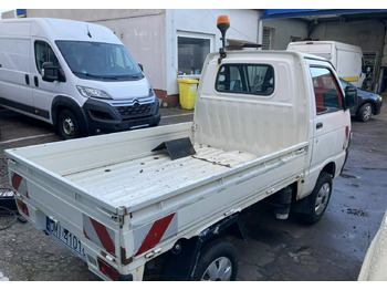 Furgone con cassone fisso Inna Inny PFAU Piaggio Porter 4X4 Skrzynia odśnieżarka Pług 5655km 2012: foto 4