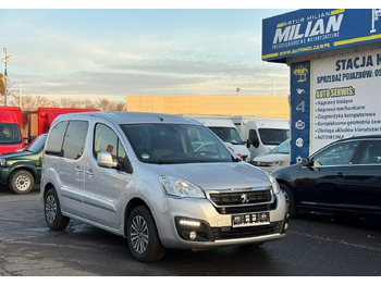 Station wagon PEUGEOT