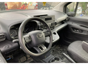 Furgone chiuso TOYOTA Proace