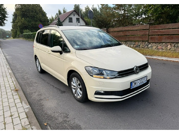 Station wagon VOLKSWAGEN