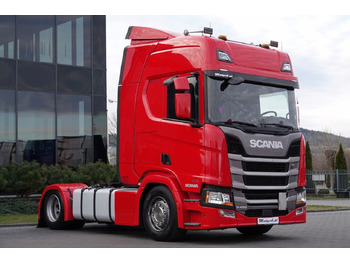 Trattore stradale SCANIA R 450