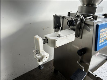 Macchina alimentare Rex RVF80 Vacuum filler: foto 4
