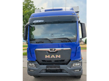 Camion centinato MAN TGM 18.320 / 18.290 / NOWY MODEL / E6 / 20PALET / 9200 ŁADOWNOŚĆ / SERWISOWANY / NISKI PRZEBIEG / WINDA / FIRANKA / SPROWADZONY / 2021 / NISKI PRZEBIEG /PIERWSZY WŁAŚCICIEL/: foto 3