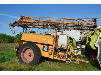 Polverizzatore trainato