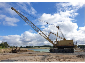 Escavatore a benna trascinata