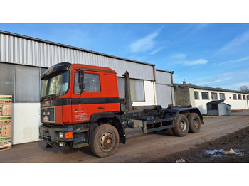 Autocarro scarrabile MAN 26.272 K Abroller Blatt/Blatt 6x4: foto 4
