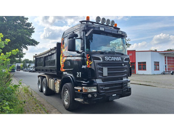 Autocarro ribaltabile SCANIA R 560