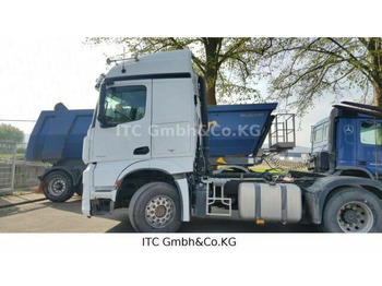Trattore stradale MERCEDES-BENZ Actros 1840