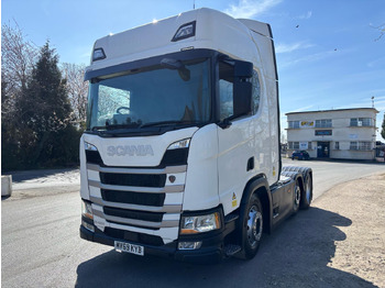 Trattore stradale SCANIA R 450