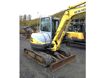 Miniescavatore New Holland E 50.2 C: foto 5 Miniescavatore New Holland E 50.2 C: foto 5