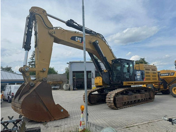 Escavatore cingolato CATERPILLAR 390