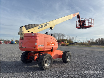 Piattaforma telescopica JLG