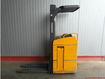 Carrello retrattile JUNGHEINRICH