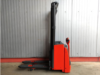 Stoccatore LINDE L14