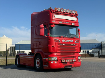 Trattore stradale SCANIA R 560