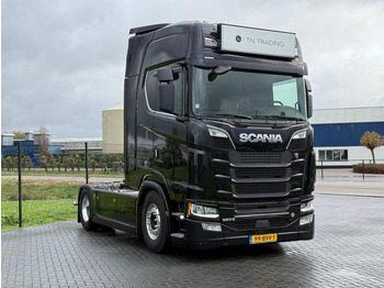 Trattore stradale SCANIA S 650 V8