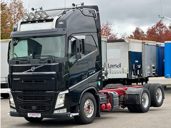 Autocarro telaio VOLVO FH 540