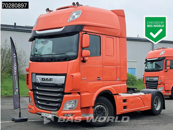 Trattore stradale DAF XF 530