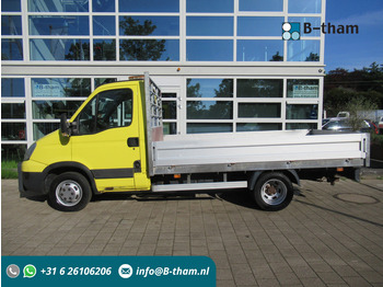 Furgone con cassone fisso IVECO Daily 50C17
