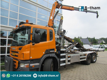 Autocarro scarrabile SCANIA P 320