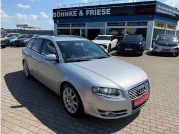 Autovettura AUDI