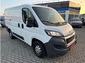 Minibus PEUGEOT