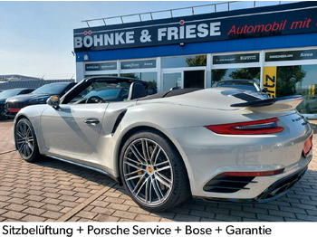 Autovettura PORSCHE