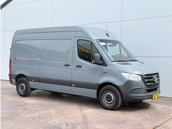 Furgone chiuso, Furgone elettrico Mercedes-Benz eSprinter 312 L2H2 Elektrisch 41kWh 135km WLTP Climate Control Camera Stoelverwarming: foto 4 Furgone chiuso, Furgone elettrico Mercedes-Benz eSprinter 312 L2H2 Elektrisch 41kWh 135km WLTP Climate Control Camera Stoelverwarming: foto 4