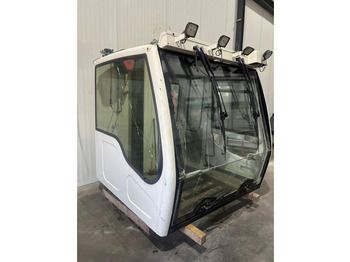 Cabina e interni LIEBHERR