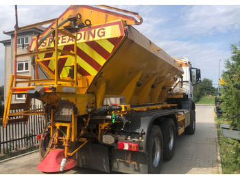 Mezzo spazzaneve Mercedes-Benz Arocs 2633 6x4 piaskarka solarka pług: foto 2 Mezzo spazzaneve Mercedes-Benz Arocs 2633 6x4 piaskarka solarka pług: foto 2