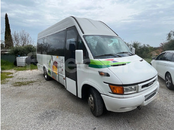 Minibus IVECO Daily