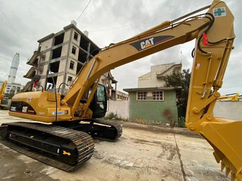 Escavatore cingolato CATERPILLAR 320CL