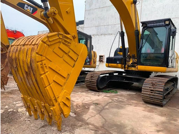 Escavatore cingolato CATERPILLAR 323DL