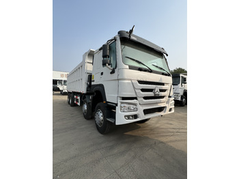 Dumper HOWO 8x4: foto 2 Dumper HOWO 8x4: foto 2