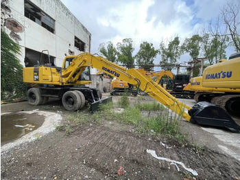 Escavatore gommato KOMATSU PW160
