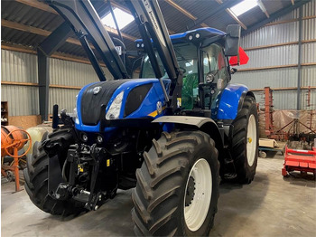 Trattore NEW HOLLAND T7