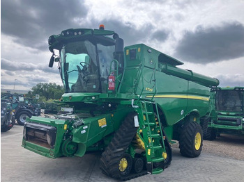 Mietitrebbia JOHN DEERE S790
