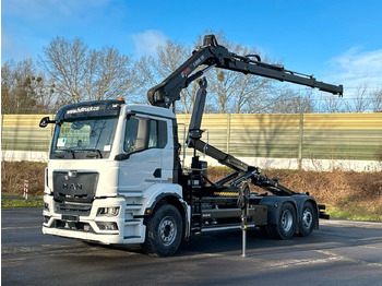 Autocarro scarrabile, Camion con gru MAN TGS 26.470 6x2 Abrollkipper + Kran Hiab 138-3: foto 2