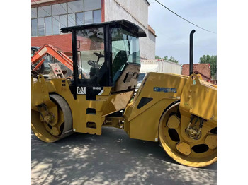 Rullo stradale CATERPILLAR