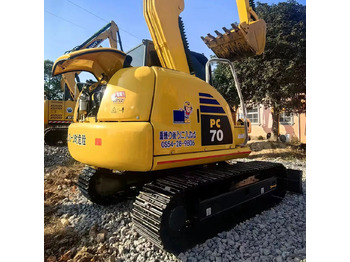 Escavatore cingolato KOMATSU PC70-8