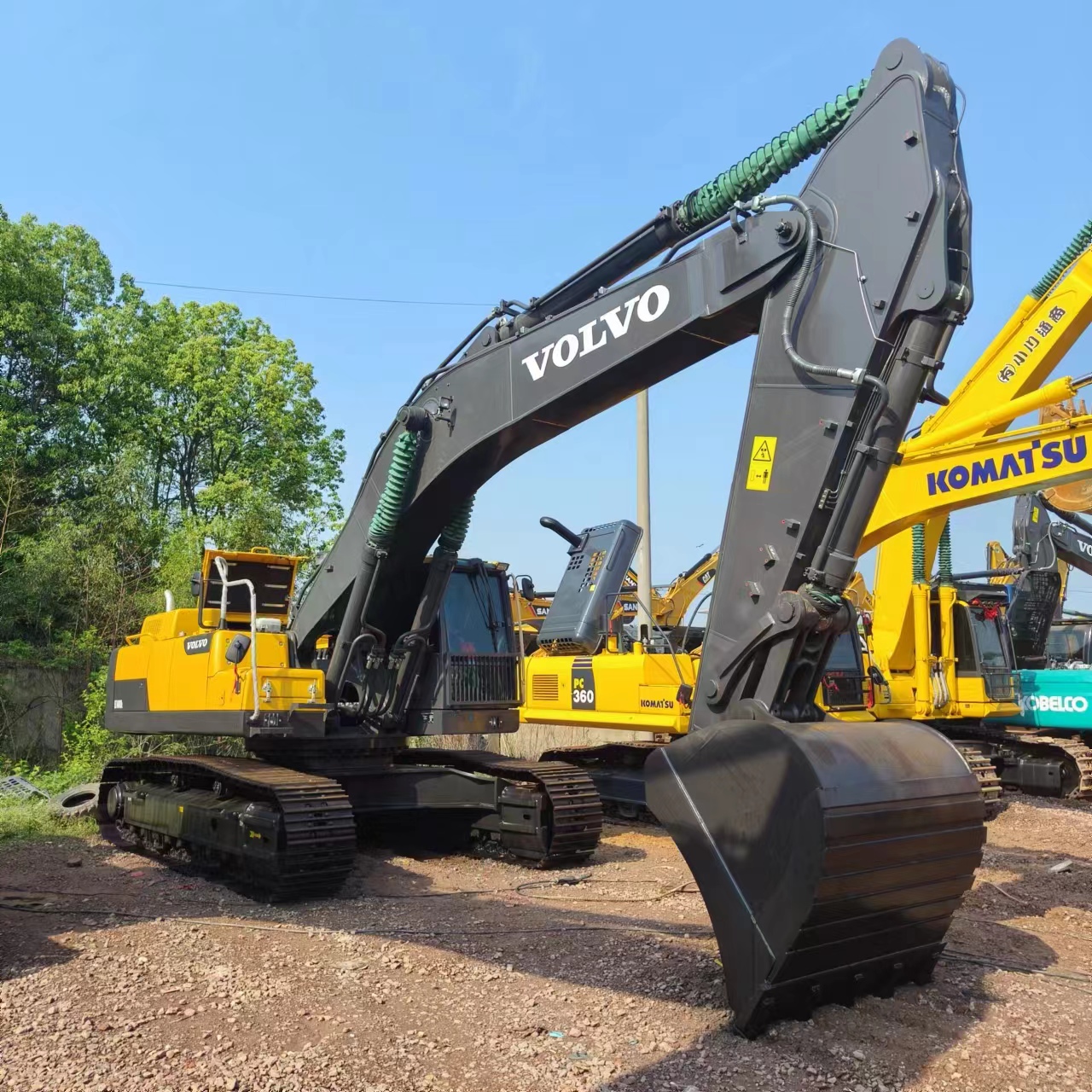 Escavatore cingolato VOLVO EC480