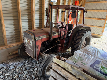 Trattore MASSEY FERGUSON 1000 series