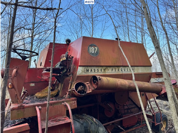 Mietitrebbia MASSEY FERGUSON 1000 series