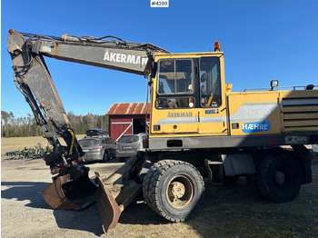 Escavatore 1995 Åkermann EW200 Wheel machine w/ grading bucket og tiltrotator. WATCH VIDEO.: foto 2