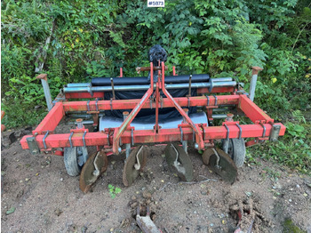 Macchina per la lavorazione del terreno