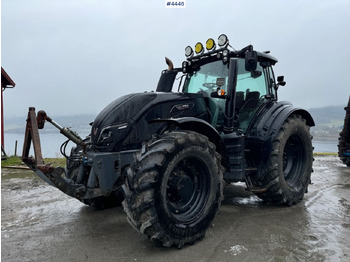 Trattore VALTRA T234