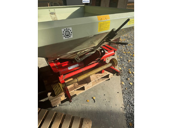 Spandiconcime Rauch Komet ZS800: foto 5 Spandiconcime Rauch Komet ZS800: foto 5