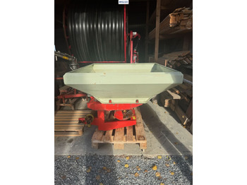 Spandiconcime Rauch Komet ZS800: foto 3 Spandiconcime Rauch Komet ZS800: foto 3