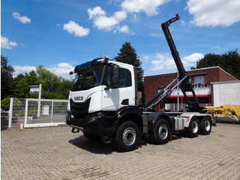 Autocarro scarrabile IVECO X-WAY