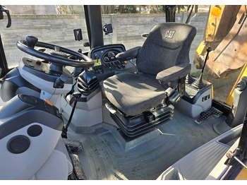 Terna Caterpillar: foto 3